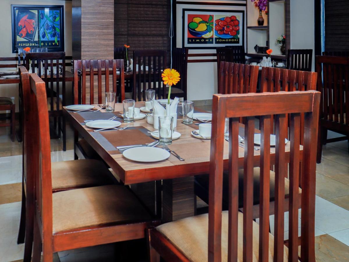 Spree Hotel Jaipur Ngoại thất bức ảnh